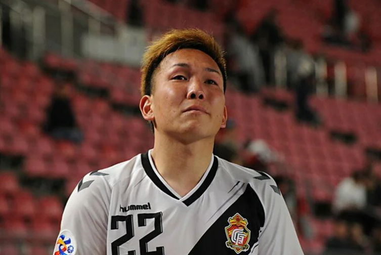 关于德布劳内在日本队比赛中最后时刻胜出，表现优异引发热议！的信息