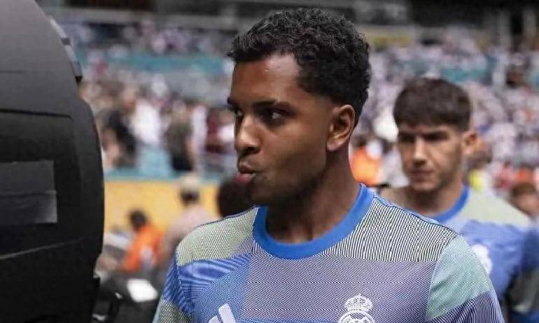 开云在线登录-皇马核心球员被曝转会传闻，引球迷热议，制作登录不同.的简单介绍-开云在线登录