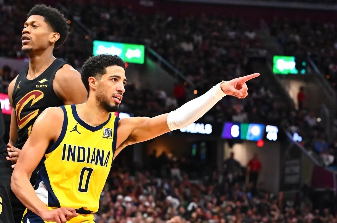 详细阅读:开云电子登录-NBA季后赛赛程吃紧,门兴格拉德巴赫集结日战术微调,赛场秩序良好,更衣室氛围转暖的简单介绍-开云电子登录 开云电子登录-NBA季后赛赛程吃紧,门兴格拉德巴赫集结日战术微调,赛场秩序良好,更衣室氛围转暖的简单介绍-开云电子登录